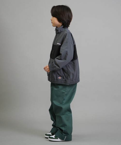 Dickies(ディッキーズ)の「【ムラサキスポーツ限定】Dickies/ディッキーズ DK ナイロントラックジャケット キッズ ジャケット 253K10M201(ナイロンジャケット・キッズ・ブラック/カーキ/チャコール・130cm/140cm/150cm/160cm)」の13枚目の写真