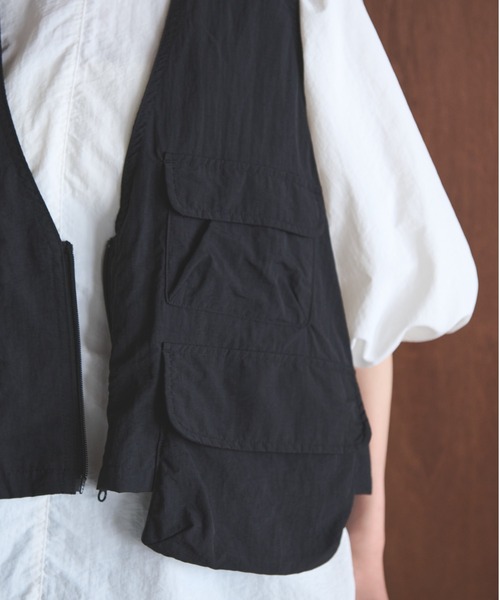 AIC.（エーアイシー）の「アウトポケットナイロンベスト（ベスト・レディース・ブラック・FREE）」の18枚目の写真