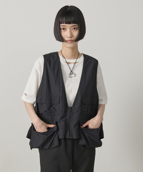 AIC.（エーアイシー）の「アウトポケットナイロンベスト（ベスト・レディース・ブラック・FREE）」の22枚目の写真