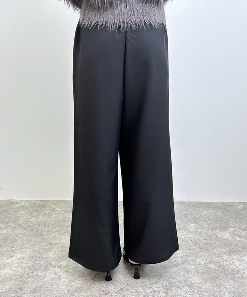 INGNI（イング）の「イージーワイドパンツ（その他パンツ・レディース・チャコールグレー/ブラウン/ブラック・FREE）」の21枚目の写真