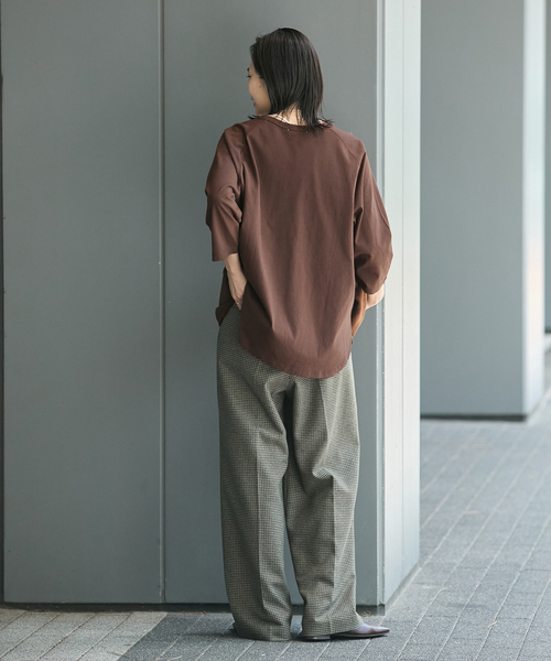 JOURNAL STANDARD（ジャーナルスタンダード）の「【一部店舗＋WEB限定】MICKEY /  JSラグランTEE（Tシャツ/カットソー・レディース・アイボリー/ブラウン・FREE）」の14枚目の写真