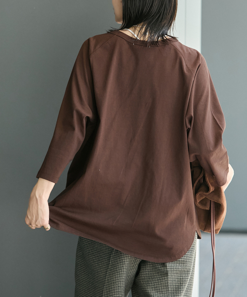 JOURNAL STANDARD（ジャーナルスタンダード）の「【一部店舗＋WEB限定】MICKEY /  JSラグランTEE（Tシャツ/カットソー・レディース・アイボリー/ブラウン・FREE）」の15枚目の写真