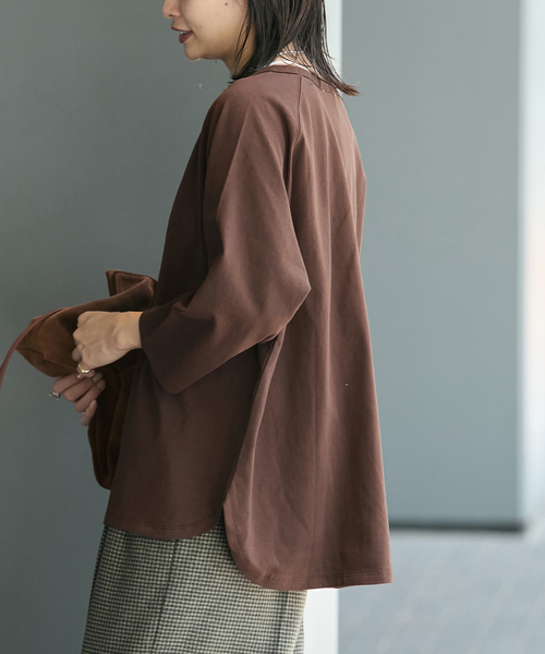 JOURNAL STANDARD（ジャーナルスタンダード）の「【一部店舗＋WEB限定】MICKEY /  JSラグランTEE（Tシャツ/カットソー・レディース・アイボリー/ブラウン・FREE）」の16枚目の写真