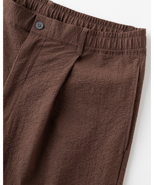 THOUSAND MILE（サウザンドマイル）の「[M's]TUCK LONG PANTS SEERSUCKER/タックロングパンツ シアサッカー（その他パンツ・メンズ・ブラウン/ネイビー/ブラック・M/XL/L/S）」の4枚目の写真