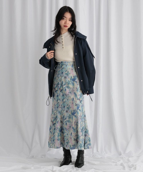 mysty woman(ミスティウーマン)の「2WAYシルク混リブニット 587461(ニット/セーター・レディース・パープル/アイボリー/ブラック・FREE)」の5枚目の写真