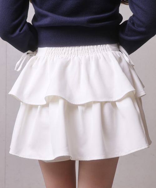 LIPSERVICE(リップサービス)の「サイドリボンフリルティアードミニスカート(スカート・レディース・ホワイト/ブラック/ベージュ・S/M)」の11枚目の写真