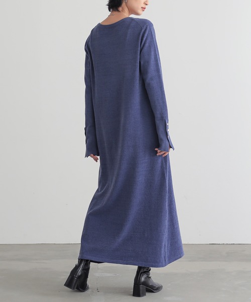 for/c(フォーシー)の「ベロア見えニットワンピース【サスティナブル】(ワンピース・レディース・ブラック/パープル・M/L)」の15枚目の写真