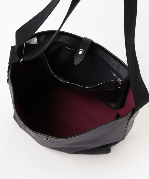 CROOTS(クルーツ)の「【別注】CROOTS / BUCKET ショルダーバッグ(トートバッグ・メンズ・チャコールグレー/ワイン・ONE SIZE)」の12枚目の写真