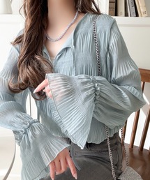 classicalelf（クラシカルエルフ）の「涼やかに、品よく、愛らしく。前後2wayリボンキャンディスリーブシアープリーツブラウス(長袖)（シャツ/ブラウス）」