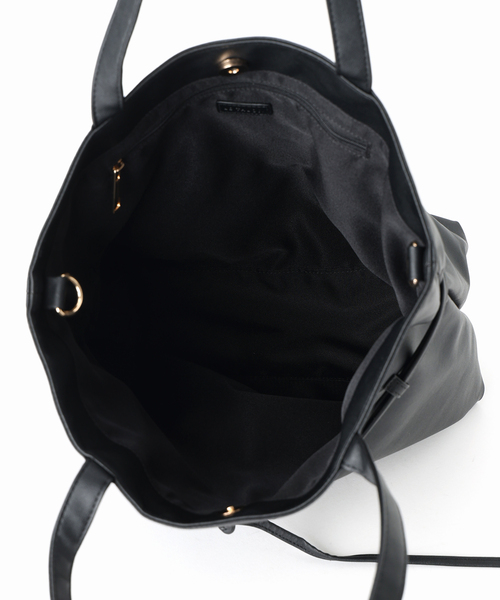 LE TALON（ルタロン）の「LE TALON belt tote bag（ショルダーバッグ・レディース・ウッド/ブラック・FREE）」の11枚目の写真