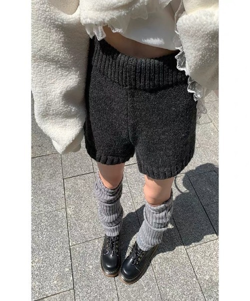 Ritzy(リッツィー)の「ニットショートパンツ(その他パンツ・レディース・ブラック/ブラウン/ライトグレー/ダークグレー・FREE)」の7枚目の写真
