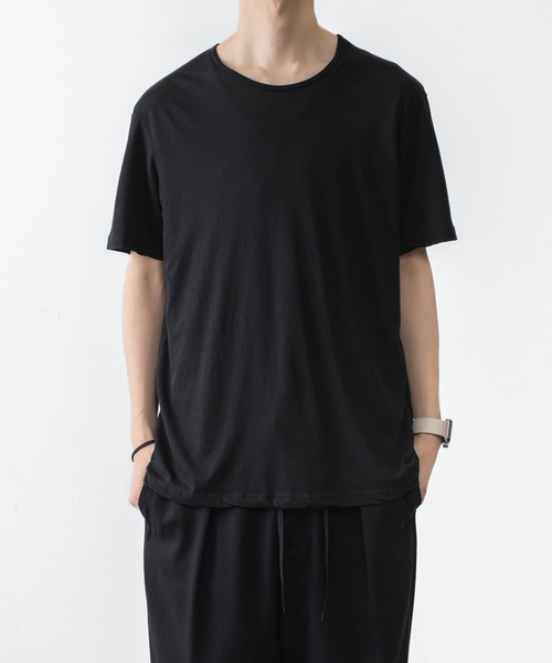 ATTACHMENT(アタッチメント)の「100/3 ハイツイスト ジャージー スリムフィット S/S TEE / 100/3 HIGH TWIST JERSEY SLIM FIT S/S TEE(Tシャツ/カットソー・メンズ・グレー/ホワイト/ライトオレンジ系/ブラック・1/3/2/4)」の2枚目の写真