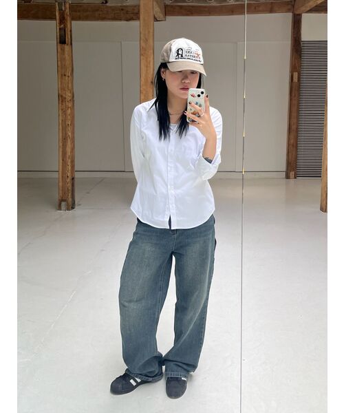 MUSINSA STANDARD WOMAN（ムシンサスタンダードウーマン）の「ウィメンズスリムフィットシャツ[ホワイト]（シャツ/ブラウス・レディース・その他・SMALL/MEDIUM/LARGE/X-SMALL）」の2枚目の写真