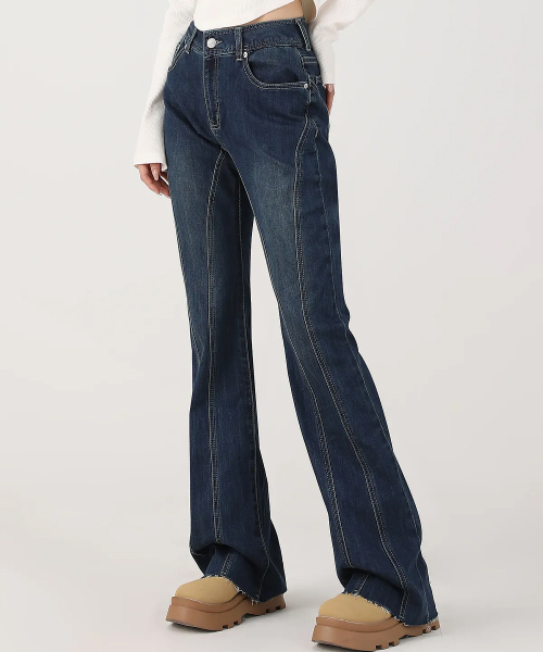 AVANDRESS（アバンドレス ）の「Thin Bootscut Pants VINTAGE BLUE（デニムパンツ・レディース・エメラルドブルー・SMALL/MEDIUM/LARGE/X-LARGE）」の7枚目の写真