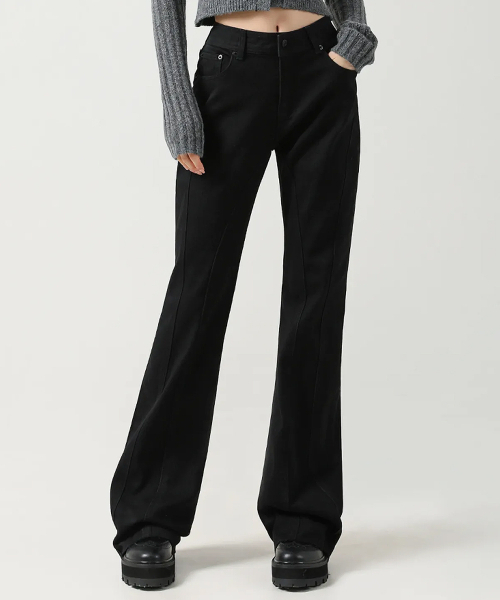 AVANDRESS（アバンドレス ）の「Thin Bootscut Pants VINTAGE BLUE（デニムパンツ・レディース・エメラルドブルー・SMALL/MEDIUM/LARGE/X-LARGE）」の8枚目の写真