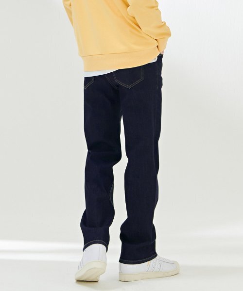 CHASECULT(チェイスカルト)の「男性 ローインバンディング ストレート デニムパンツ-DARK2313B04(デニムパンツ・メンズ・ネイビー・76/82/86/70)」の3枚目の写真