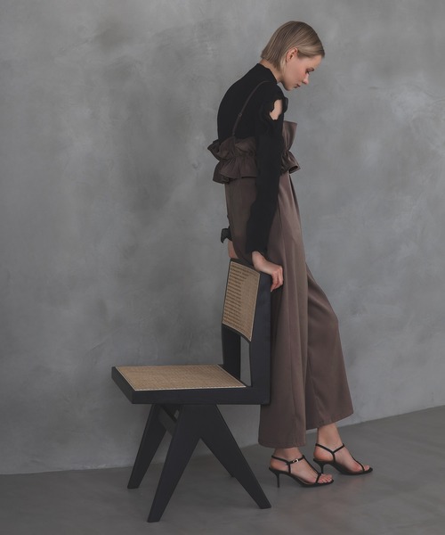 MERAKI(メラキ)の「トップフリルサロペットパンツ(サロペット/オーバーオール・レディース・ブラック/ブラウン・S/M)」の21枚目の写真