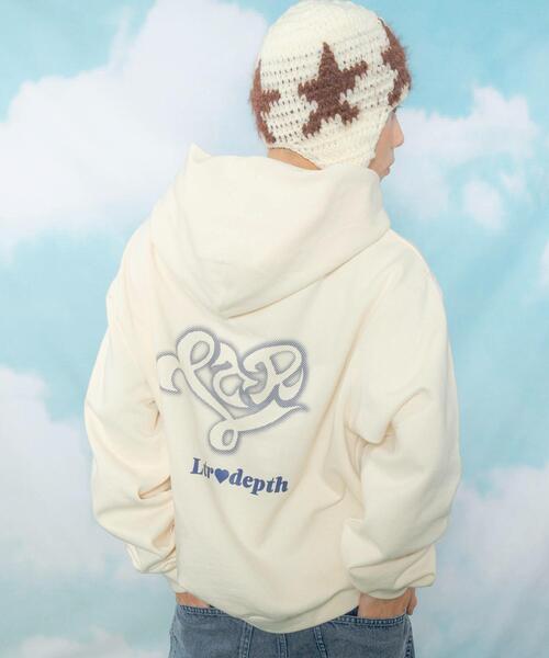 LTR DEPTH(レイターデプス)の「LTR DEPTH/ハートモチーフプルパーカー(パーカー・メンズ・アイボリー/ネイビー・MEDIUM/LARGE)」の6枚目の写真