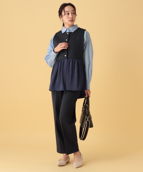 Elura(エルーラ)の「≪入卒/セレモニー/通勤≫ダンボールペプラムジレ(その他アウター・レディース・グレイッシュベージュ/ネイビー・FREE)」の12枚目の写真