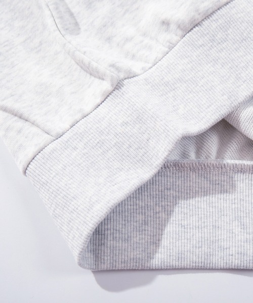 S'more（スモア）の「Campfire Treat Embroidery Sweat キャンプファイヤートリート刺繍スウェット（スウェット・レディース・ネイビー/ベージュ/ライトグレー・SMALL/MEDIUM/X-LARGE/LARGE）」の13枚目の写真