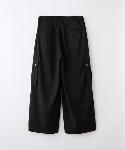 LUENNA（ルエナ）の「【LUENNA】Wide Leg Cargo Pants / ワイドレッグカーゴパンツ（カーゴパンツ・メンズ・グレー/ブラック・L/M/S）」の6枚目の写真