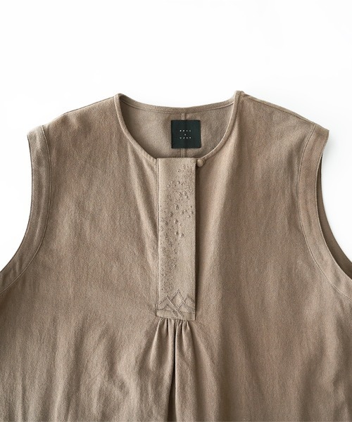 オオカミとフクロウ（オオカミとフクロウ）の「オオカミと読書灯の星たち“ワンピース”（ワンピース・レディース・ブラウン/ブラック・FREE）」の12枚目の写真