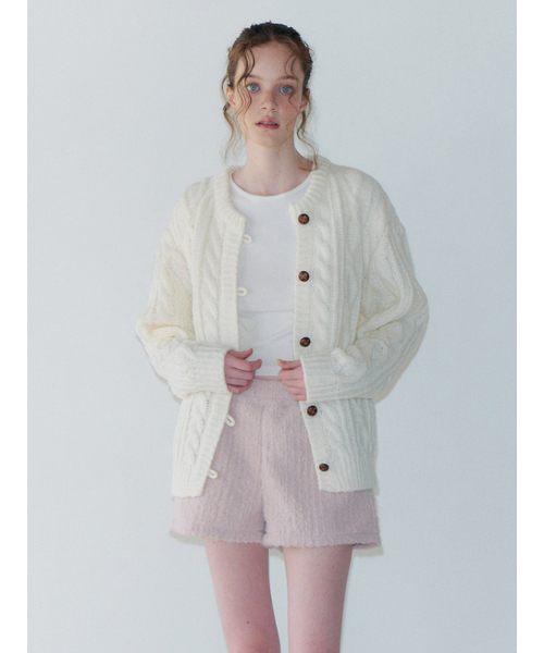 ETMON(エトモン)の「Cable Button Knit Cardigan, Cream(カーディガン/ボレロ・レディース・その他・F)」の1枚目の写真