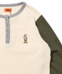 KRIFF MAYER（クリフメイヤー）の「ハニカムワッフル ワンポイント ヘンリーネック ロンT / サーマル（クリフラビット刺繍・ストレッチ・レイヤード）（Tシャツ/カットソー）」