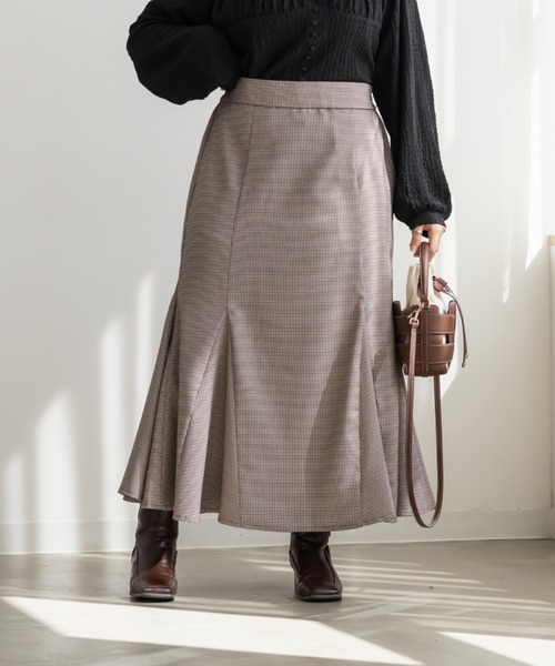 CLETTE(クレット)の「CLETTEオリジナル千鳥柄マーメイドスカート(スカート・レディース・ブラウン/ベージュ/チャコールグレー・4L/3L/LL)」の3枚目の写真