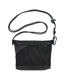 POSH-PROJECTS（ポッシュプロジェクト）の「ODF131 スーパー ハイカー サコッシュ ブラックグリッドストップ（メッセンジャーバッグ）」