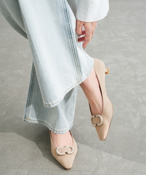 LE TALON（ルタロン）の「3.5cmオーバルパーツパンプス（パンプス・レディース・ピンク/ベージュ/ブラック・23cm/24cm/22.5cm/22cm/23.5cm/25cm/24.5cm）」の4枚目の写真