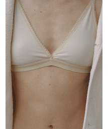 SOOPUI（スープイ）の「Triangle ribbed tencel bra in oat（ブラジャー）」