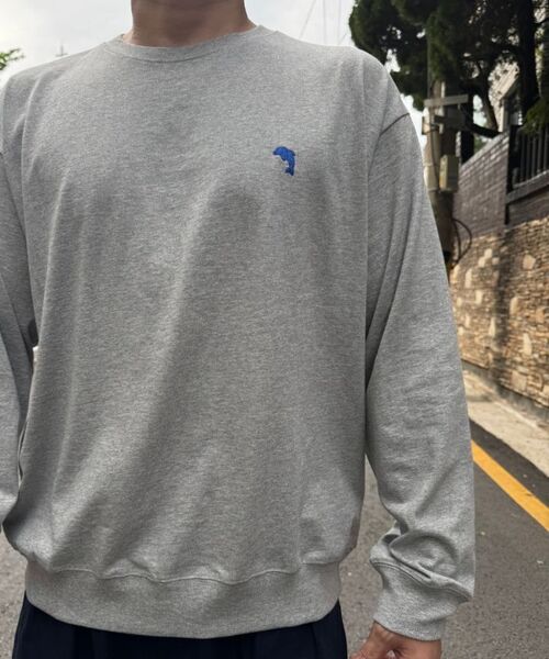 DOLPHIN WAVE APPAREL（ドルフィンウェーブアパレル）の「[2PACK]ドルフィンミニチェーン刺繍16手マンツーマンメランジグレー＆ブラック（スウェット・メンズ・ブラック×グレー・MEDIUM/LARGE/X-LARGE）」の8枚目の写真