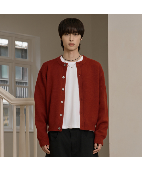 HYOJI(ヒョージ)の「FW ウォッシャブルエッセンシャルラウンドクロップニットカーディガン (7カラー)(カーディガン/ボレロ・レディース・チャコール/ネイビー/ブラウン/レッド/ブラック/クリーム/ダークグリーン・M/L/XL/XXL/S)」の7枚目の写真