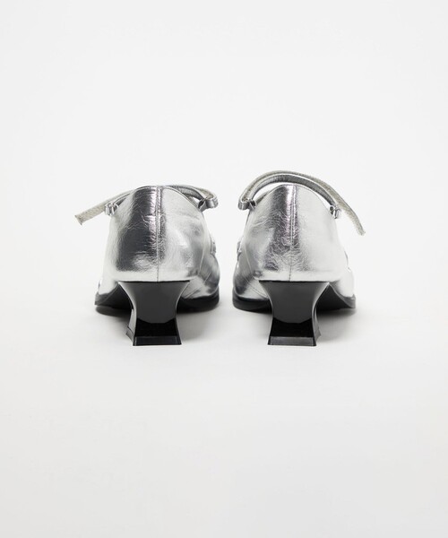 SY UNITED ARROWS（シーユナイテッドアローズ）の「＜SY＞スクエアローファーベルクロ パンプス45↑（パンプス・レディース・オフホワイト/シルバー/ブラック・22cm/25cm/24.5cm/24cm/23.5cm/23cm/22.5cm）」の7枚目の写真