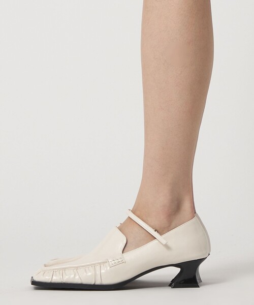 SY UNITED ARROWS（シーユナイテッドアローズ）の「＜SY＞スクエアローファーベルクロ パンプス45↑（パンプス・レディース・オフホワイト/シルバー/ブラック・22cm/25cm/24.5cm/24cm/23.5cm/23cm/22.5cm）」の19枚目の写真