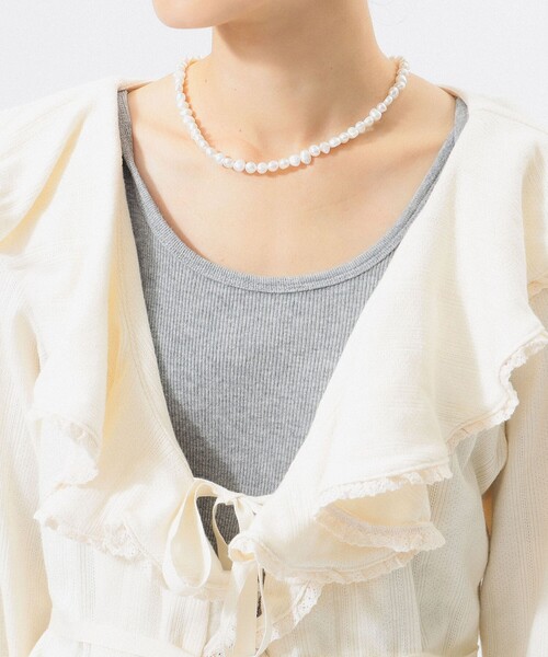 BEAMS BOY（ビームスボーイ）の「【4/2値下げ】ラッフル カーディガン（カーディガン/ボレロ・レディース・ブラック/アイボリー・2/1）」の14枚目の写真