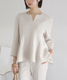 La TOTALITE | カーブネックフレアブラウス(シャツ/ブラウス)