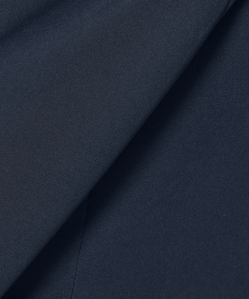 La TOTALITE（ラトータリテ）の「カーブネックフレアブラウス（シャツ/ブラウス・レディース・ベージュ/ネイビー/ライトグリーン・38/36）」の17枚目の写真