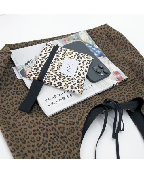 ATIL STUDIO（アチルスタジオ）の「ヒョウデニムパッチポケットホボショルダーバッグ_モカ（ショルダーバッグ・レディース・その他・FREE）」の21枚目の写真