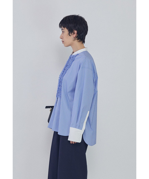 1er Arrondissement(プルミエアロンディスモン)の「フリルブザムシャツ(シャツ/ブラウス・レディース・オフホワイト/ストライプ・38/36)」の5枚目の写真
