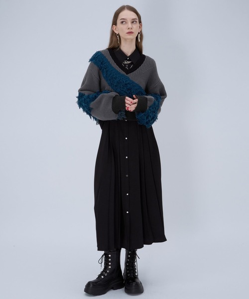 HARE（ハレ）の「パッチワークVネックニットプルオーバー(HARE)（ニット/セーター・レディース・ブルー/イエロー・FREE）」の4枚目の写真