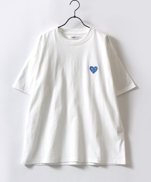 SITRY(シトリー)の「SITRY Heart Embroidery T-Shirt/別注 オーバーサイズ ハートロゴ ワンポイントラメ刺繍 半袖Tシャツ レディース メンズ(Tシャツ/カットソー・レディース・ホワイト/ブラック/ブラック系その他4/ブラック系その他5/ブラック系その他2/ブラック系その他3/ホワイト系その他4/ホワイト系その他5/ホワイト系その他2/ホワイト系その他3/ホワイト系その他/ブラック系その他・M/L/XL)」の15枚目の写真