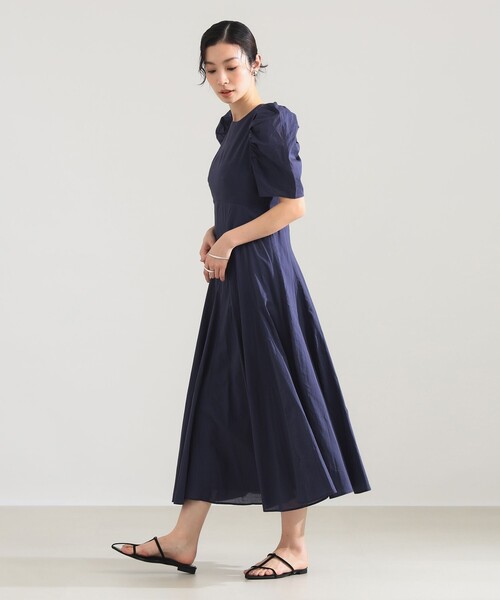 MARIHA（マリハ）の「【別注】MARIHA / 花のセレナーデのワンピース（ワンピース・レディース・ブラウン系その他2/インディゴブルー・38S/36S）」の8枚目の写真