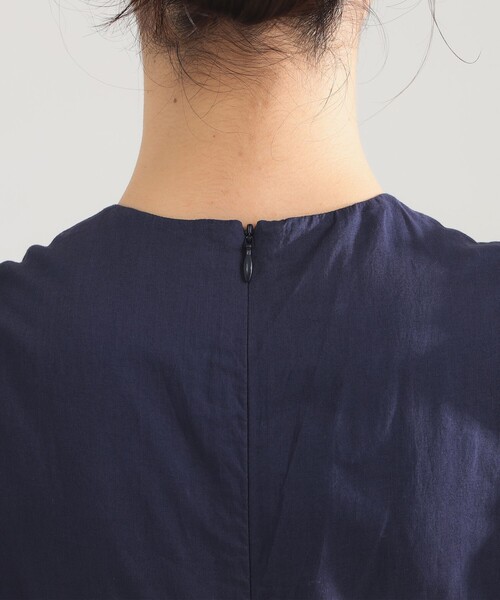 MARIHA（マリハ）の「【別注】MARIHA / 花のセレナーデのワンピース（ワンピース・レディース・ブラウン系その他2/インディゴブルー・38S/36S）」の12枚目の写真