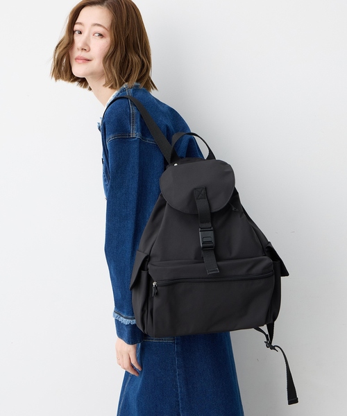 Petit Honfleur(プチオンフルール)の「【anello】巾着リュック【撥水】(トートバッグ・レディース・アイボリー/ブラック・フリー)」の11枚目の写真