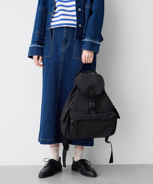 Petit Honfleur(プチオンフルール)の「【anello】巾着リュック【撥水】(トートバッグ・レディース・アイボリー/ブラック・フリー)」の14枚目の写真