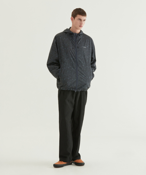 COVERNAT(カバーナット)の「セミワイドフルイドイージーパンツチャコール(スラックス・レディース・その他・SMALL/MEDIUM/LARGE/X-LARGE)」の7枚目の写真