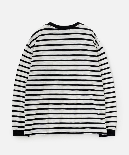 VASTIC(バスティック)の「26ストライプロングスリーブ_ブラック/ホワイト(Tシャツ/カットソー・メンズ・ブラック・MEDIUM/LARGE)」の2枚目の写真
