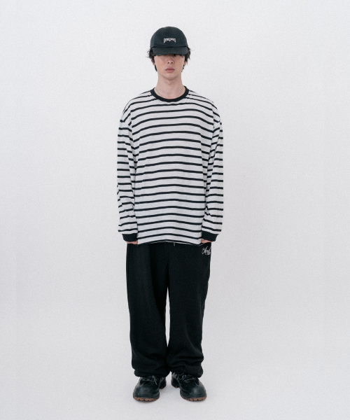 VASTIC(バスティック)の「26ストライプロングスリーブ_ブラック/ホワイト(Tシャツ/カットソー・メンズ・ブラック・MEDIUM/LARGE)」の7枚目の写真
